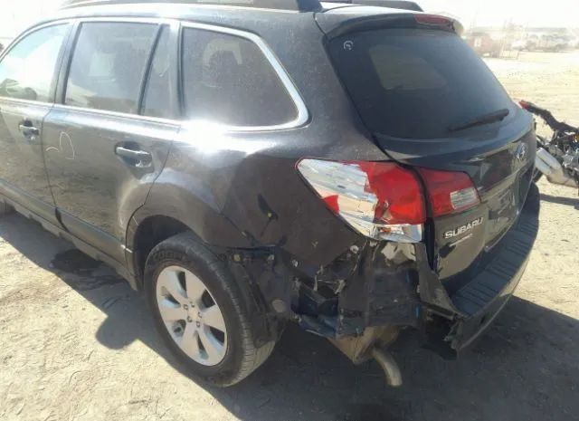 Photo 5 VIN: 4S4BRCCC7C3211880 - SUBARU OUTBACK 