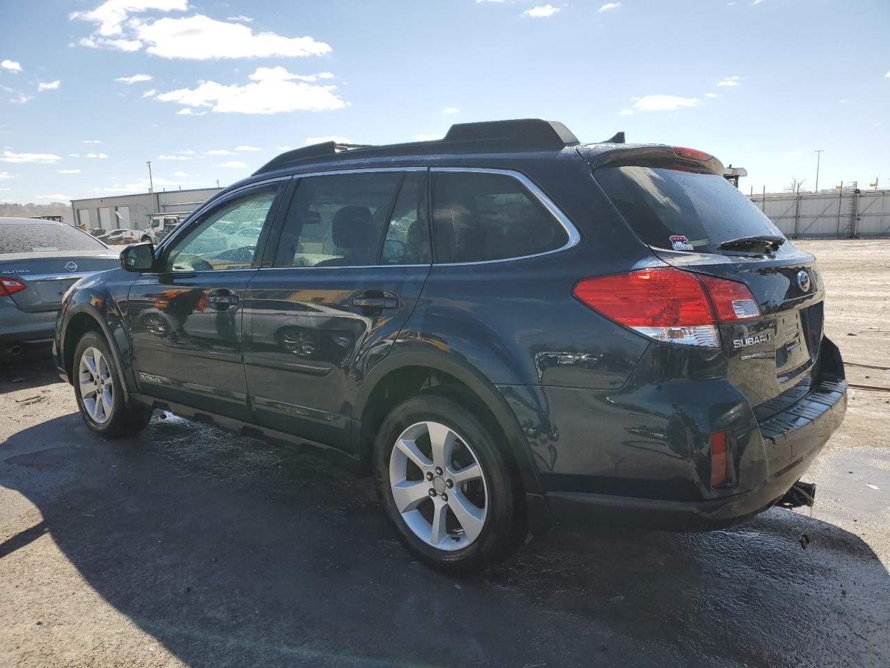 Photo 1 VIN: 4S4BRCCC7E3268115 - SUBARU OUTBACK 