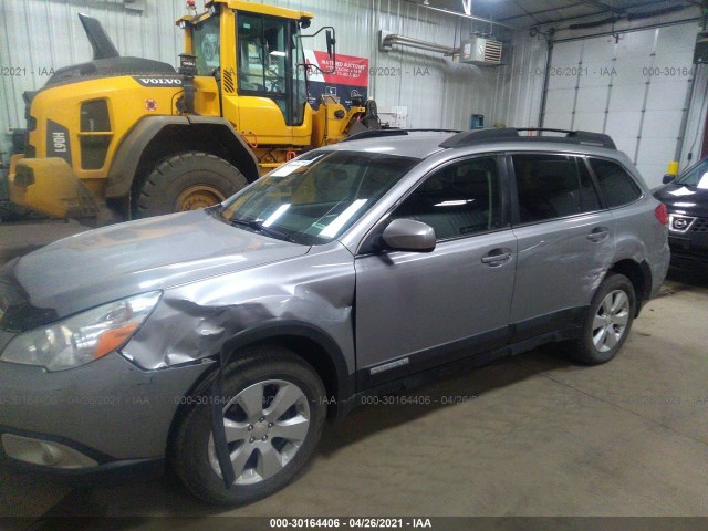 Photo 5 VIN: 4S4BRCCC8B3405963 - SUBARU OUTBACK 