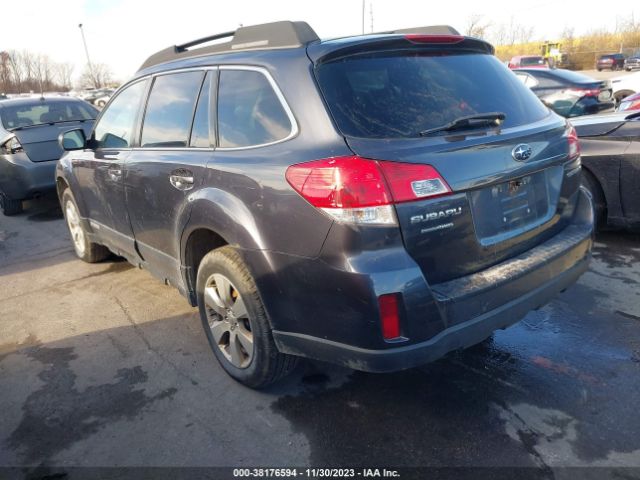 Photo 2 VIN: 4S4BRCCC8C1268889 - SUBARU OUTBACK 