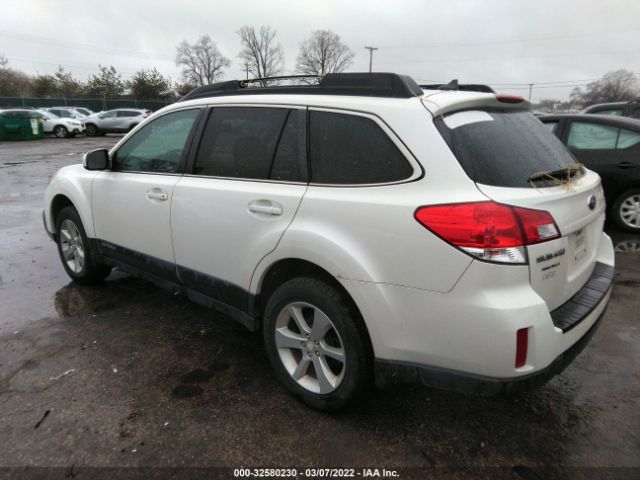 Photo 2 VIN: 4S4BRCCC8E3274859 - SUBARU OUTBACK 