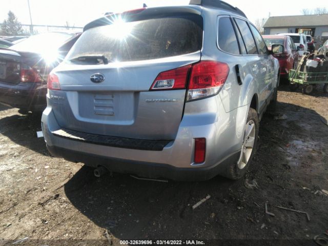 Photo 3 VIN: 4S4BRCCC9E3243877 - SUBARU OUTBACK 