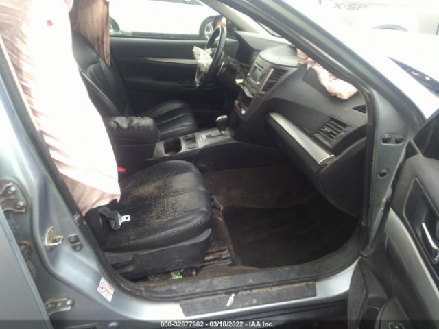 Photo 4 VIN: 4S4BRCCCXE3306128 - SUBARU OUTBACK 