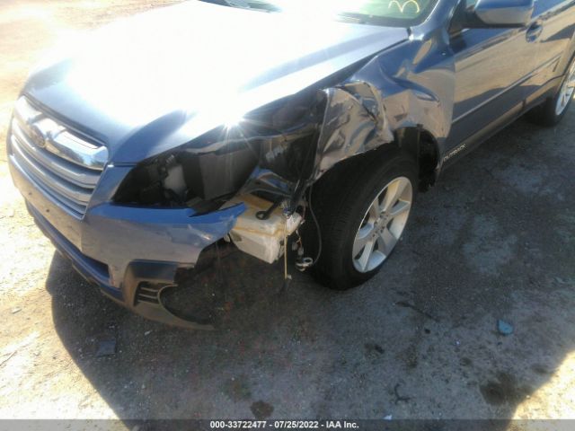 Photo 5 VIN: 4S4BRCDC3E3250421 - SUBARU OUTBACK 