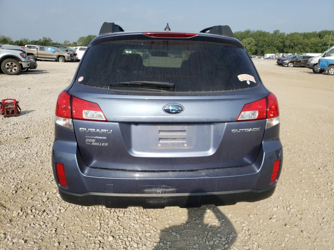 Photo 5 VIN: 4S4BRCDC6E3255628 - SUBARU OUTBACK 