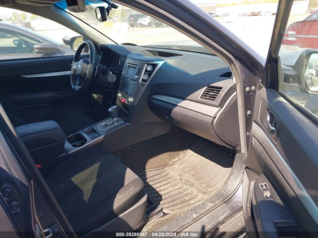 Photo 4 VIN: 4S4BRCDC6E3270842 - SUBARU OUTBACK 