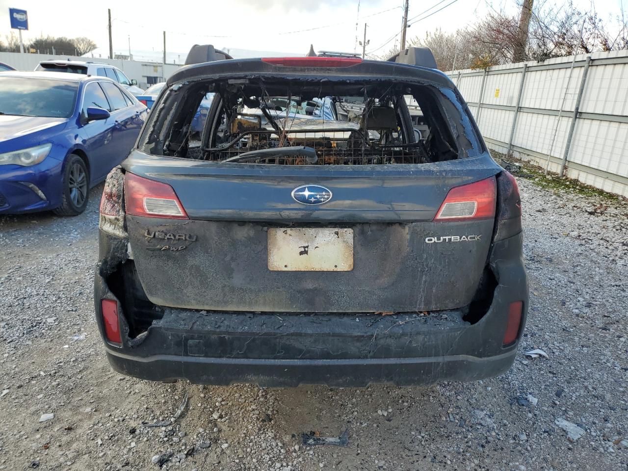 Photo 5 VIN: 4S4BRCEC4E3298315 - SUBARU OUTBACK 