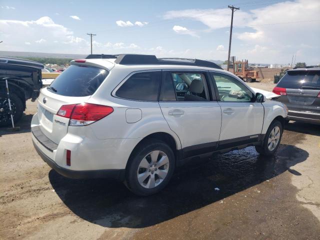 Photo 2 VIN: 4S4BRCFC0B3347813 - SUBARU OUTBACK 