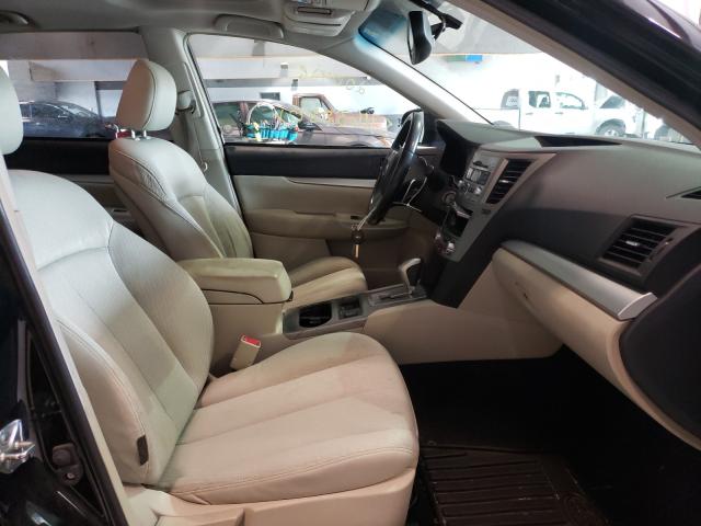 Photo 4 VIN: 4S4BRCGC0B3400802 - SUBARU OUTBACK 2. 