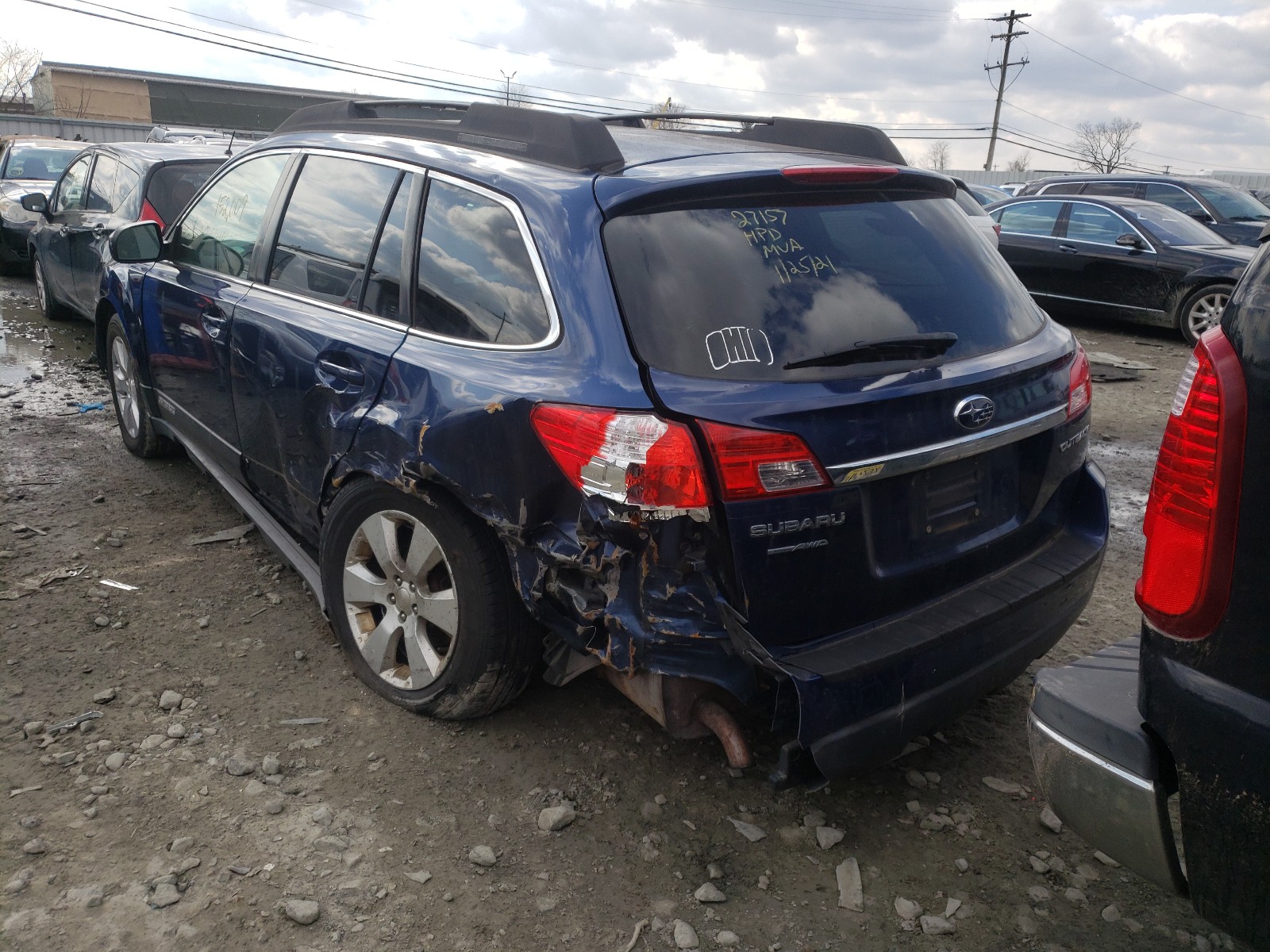 Photo 2 VIN: 4S4BRCGC1B3330159 - SUBARU OUTBACK 2. 