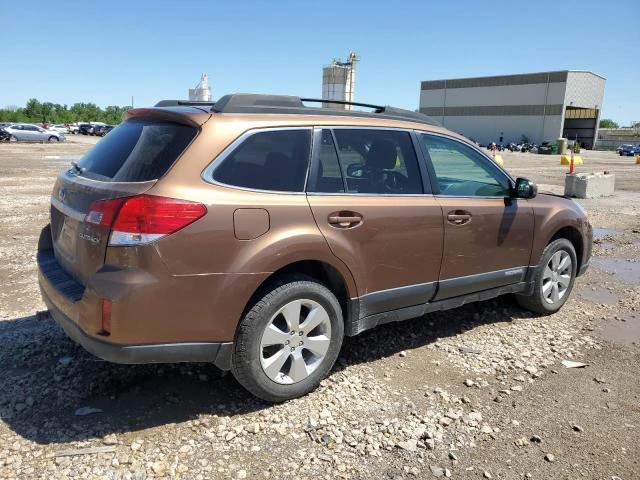 Photo 2 VIN: 4S4BRCGC3B3331443 - SUBARU OUTBACK 2. 