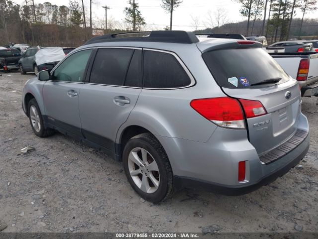 Photo 2 VIN: 4S4BRCGC3D3205103 - SUBARU OUTBACK 