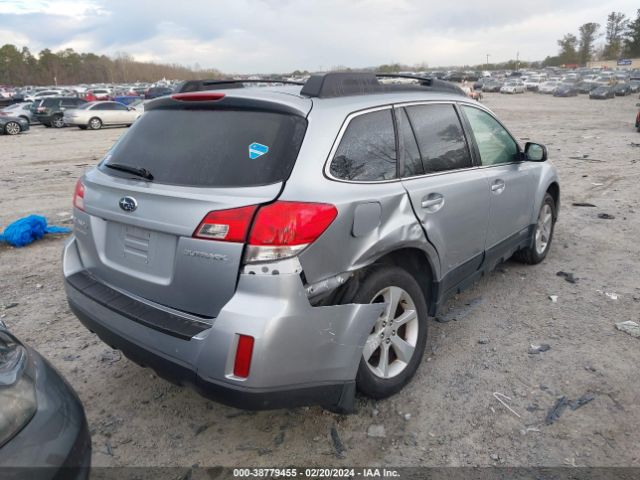 Photo 3 VIN: 4S4BRCGC3D3205103 - SUBARU OUTBACK 