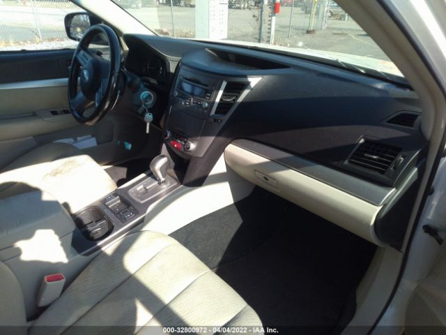 Photo 4 VIN: 4S4BRCGC6A3311167 - SUBARU OUTBACK 