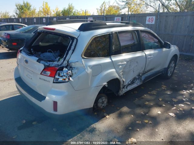 Photo 3 VIN: 4S4BRCGC7C3214076 - SUBARU OUTBACK 