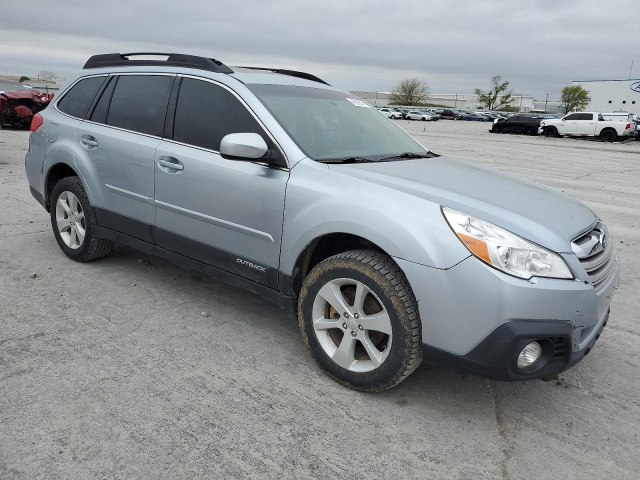 Photo 3 VIN: 4S4BRCGC8D3221698 - SUBARU OUTBACK 