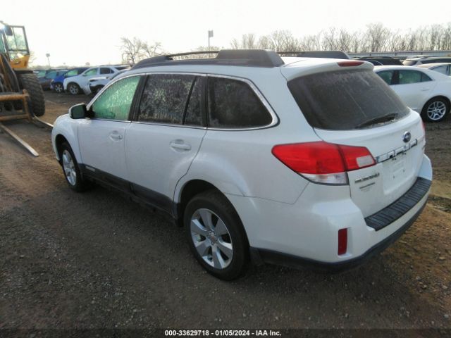 Photo 2 VIN: 4S4BRCGC9A3332045 - SUBARU OUTBACK 