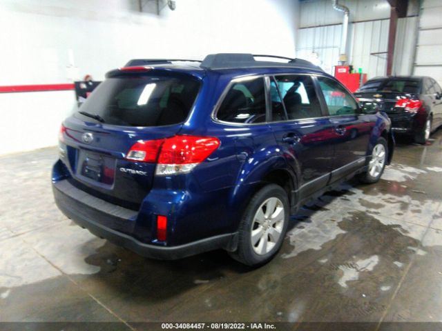 Photo 3 VIN: 4S4BRCGC9B3437413 - SUBARU OUTBACK 