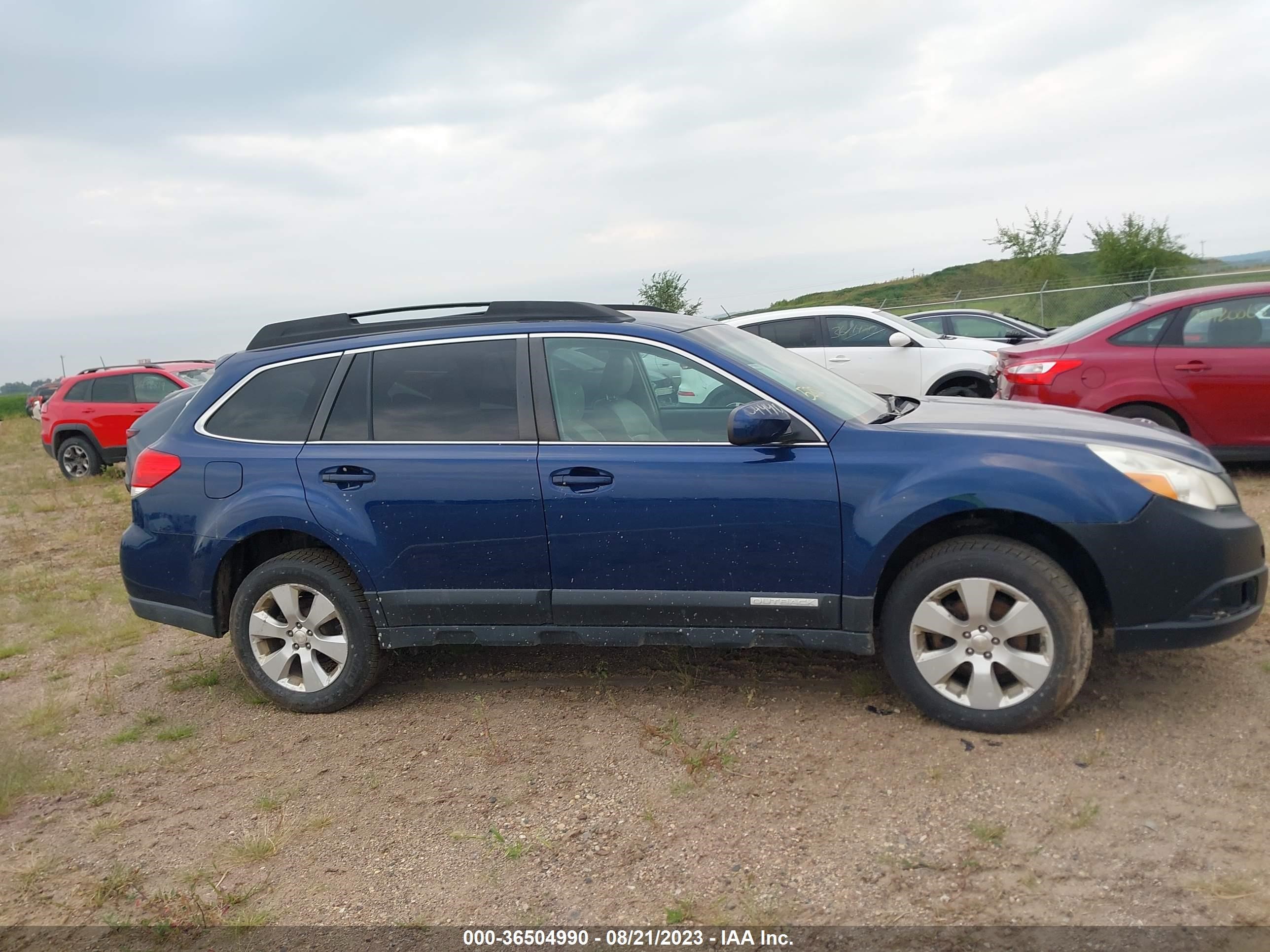 Photo 12 VIN: 4S4BRCJCXB3377151 - SUBARU OUTBACK 