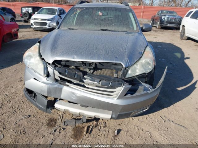 Photo 5 VIN: 4S4BRCKC0B3370711 - SUBARU OUTBACK 