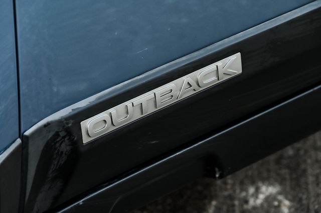 Photo 4 VIN: 4S4BRCKC0B3445665 - SUBARU OUTBACK 