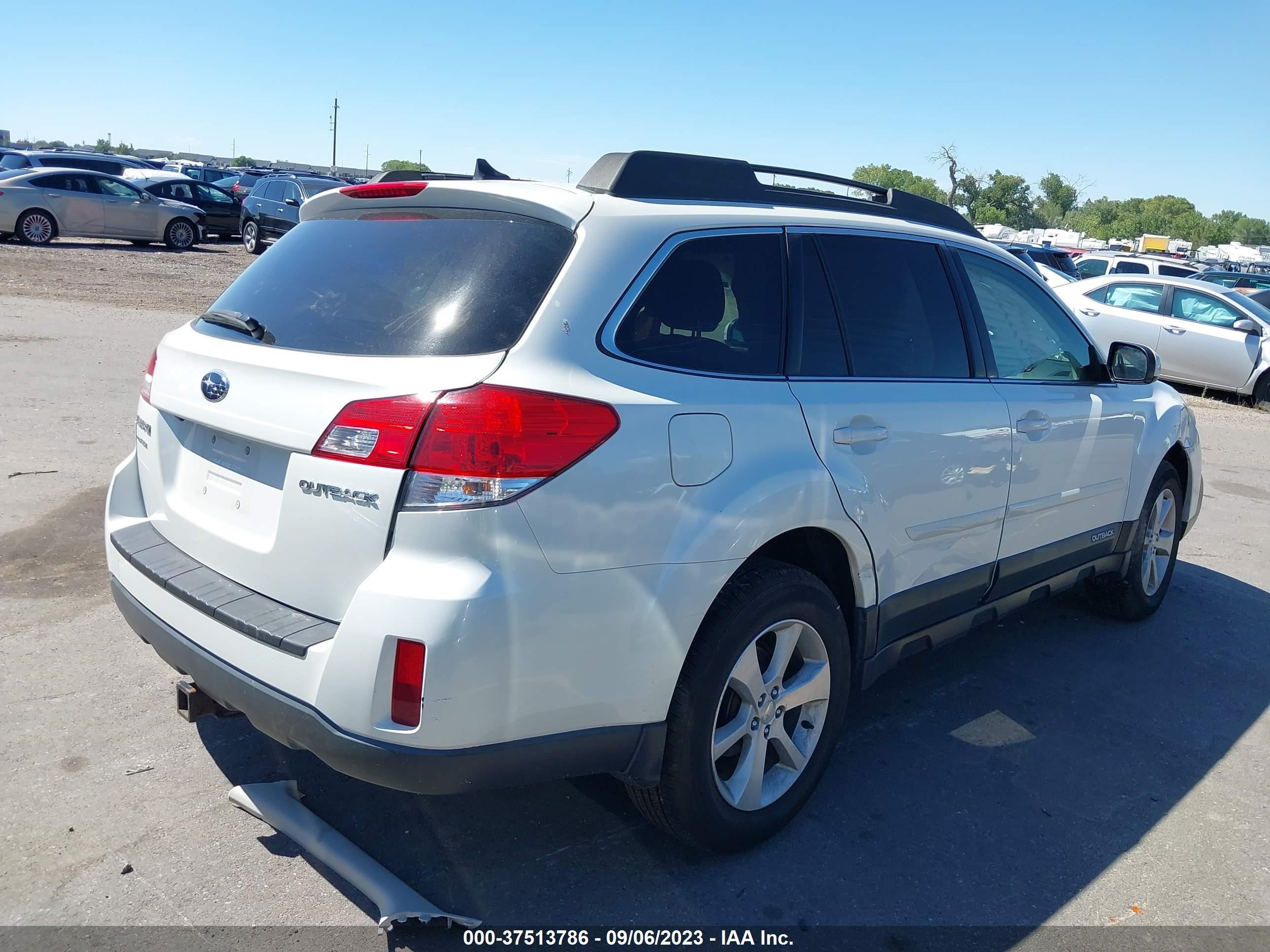 Photo 3 VIN: 4S4BRCKC1D3283340 - SUBARU OUTBACK 