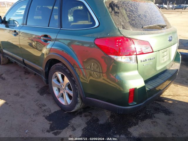 Photo 2 VIN: 4S4BRCKC2D3320573 - SUBARU OUTBACK 