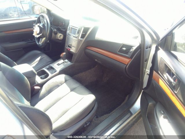 Photo 4 VIN: 4S4BRCKC3E3247005 - SUBARU OUTBACK 