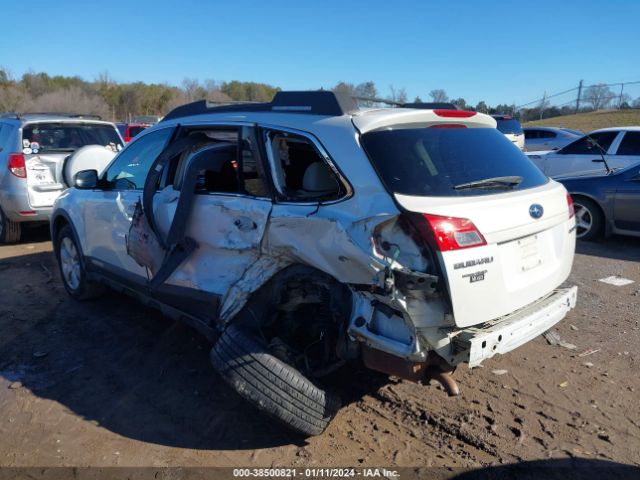 Photo 2 VIN: 4S4BRCKC6A3313007 - SUBARU OUTBACK 