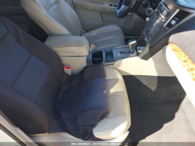 Photo 4 VIN: 4S4BRCKC6A3313007 - SUBARU OUTBACK 