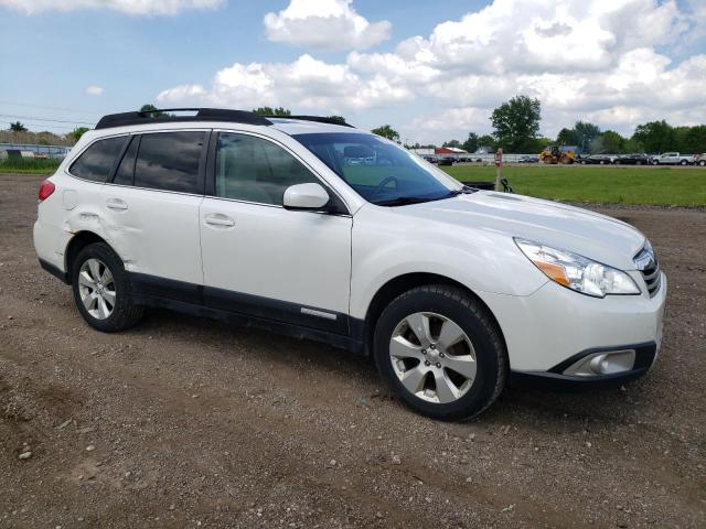 Photo 3 VIN: 4S4BRCKC6B3388632 - SUBARU OUTBACK 