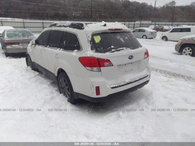 Photo 2 VIN: 4S4BRCKC6C3218000 - SUBARU OUTBACK 