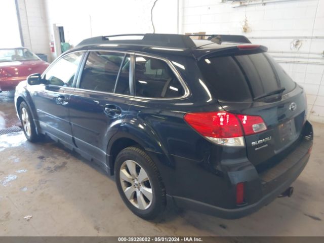 Photo 2 VIN: 4S4BRCKC6C3219888 - SUBARU OUTBACK 