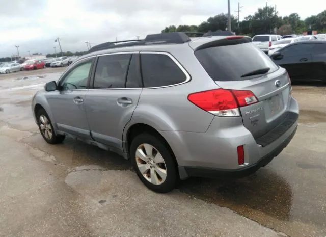 Photo 2 VIN: 4S4BRCKC7B3443329 - SUBARU OUTBACK 