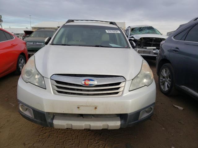 Photo 4 VIN: 4S4BRCKC9B3433143 - SUBARU OUTBACK 