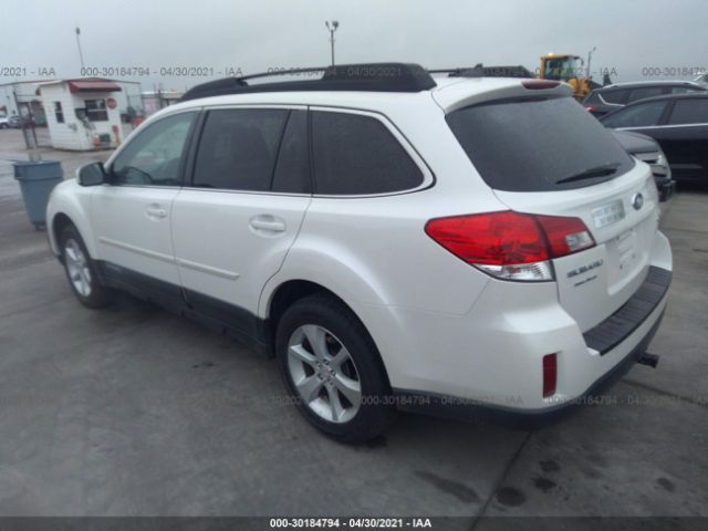 Photo 2 VIN: 4S4BRCKC9D3251736 - SUBARU OUTBACK 