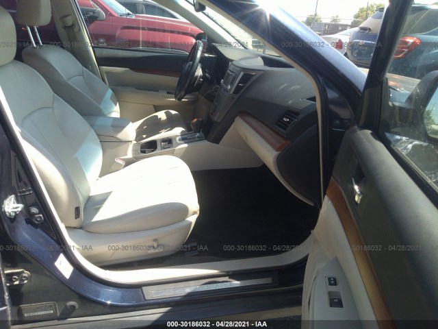 Photo 4 VIN: 4S4BRCLC3E3212205 - SUBARU OUTBACK 