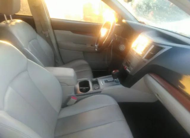 Photo 4 VIN: 4S4BRCLC3E3304964 - SUBARU OUTBACK 