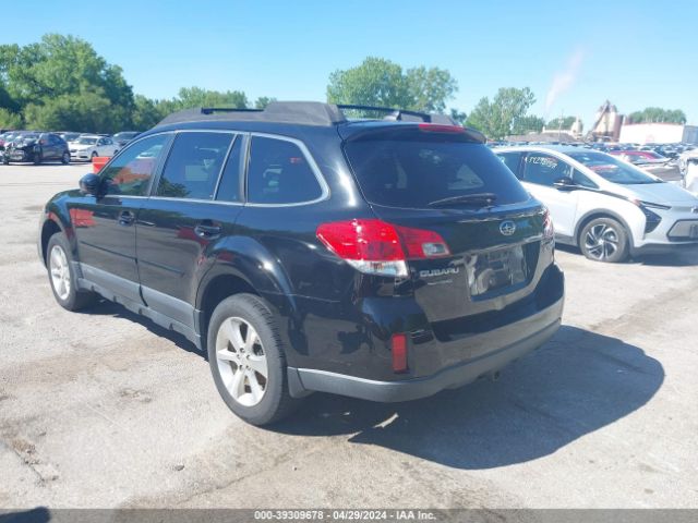 Photo 2 VIN: 4S4BRCLC4E3311440 - SUBARU OUTBACK 