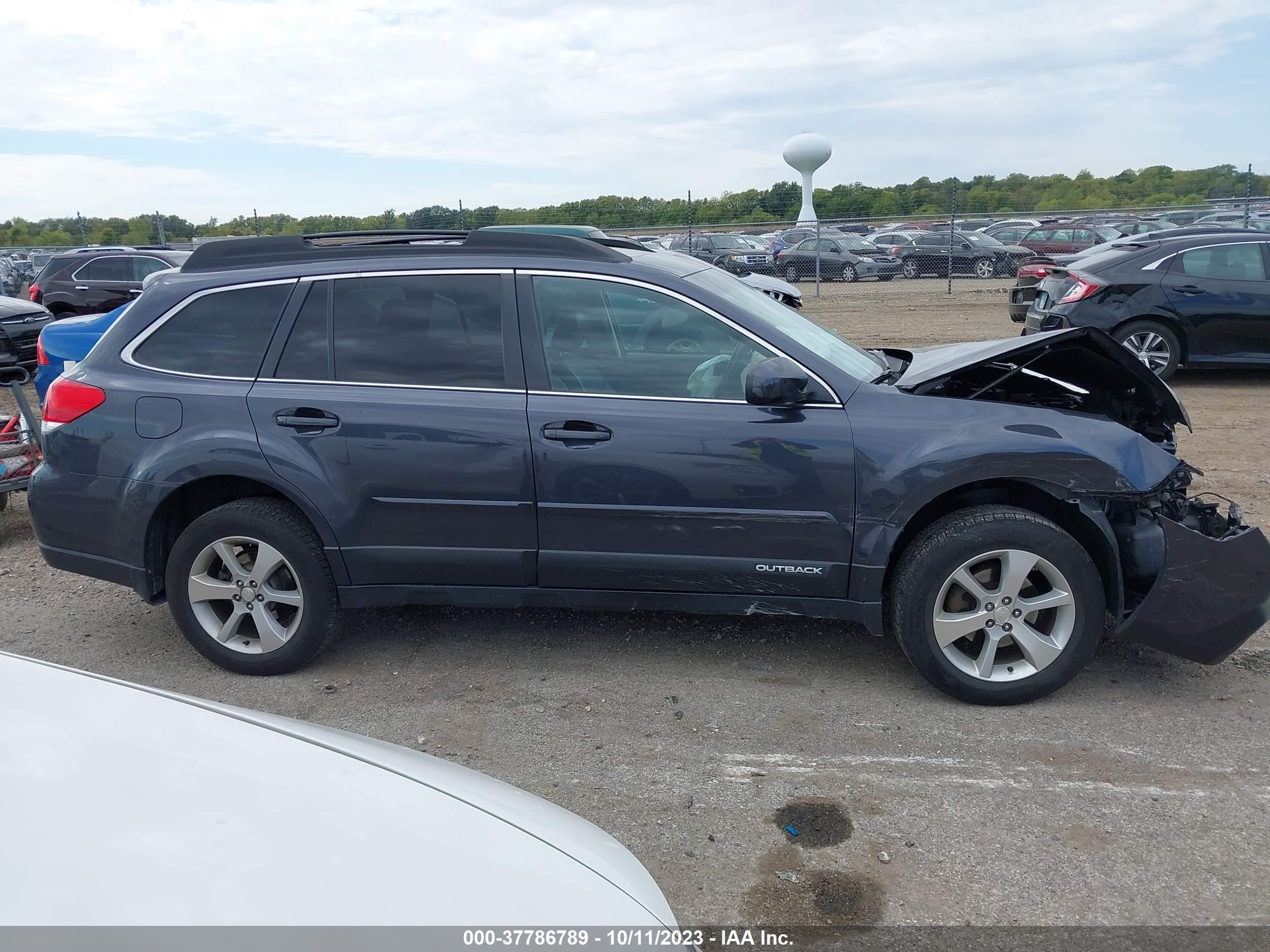 Photo 13 VIN: 4S4BRCLC7D3224467 - SUBARU OUTBACK 