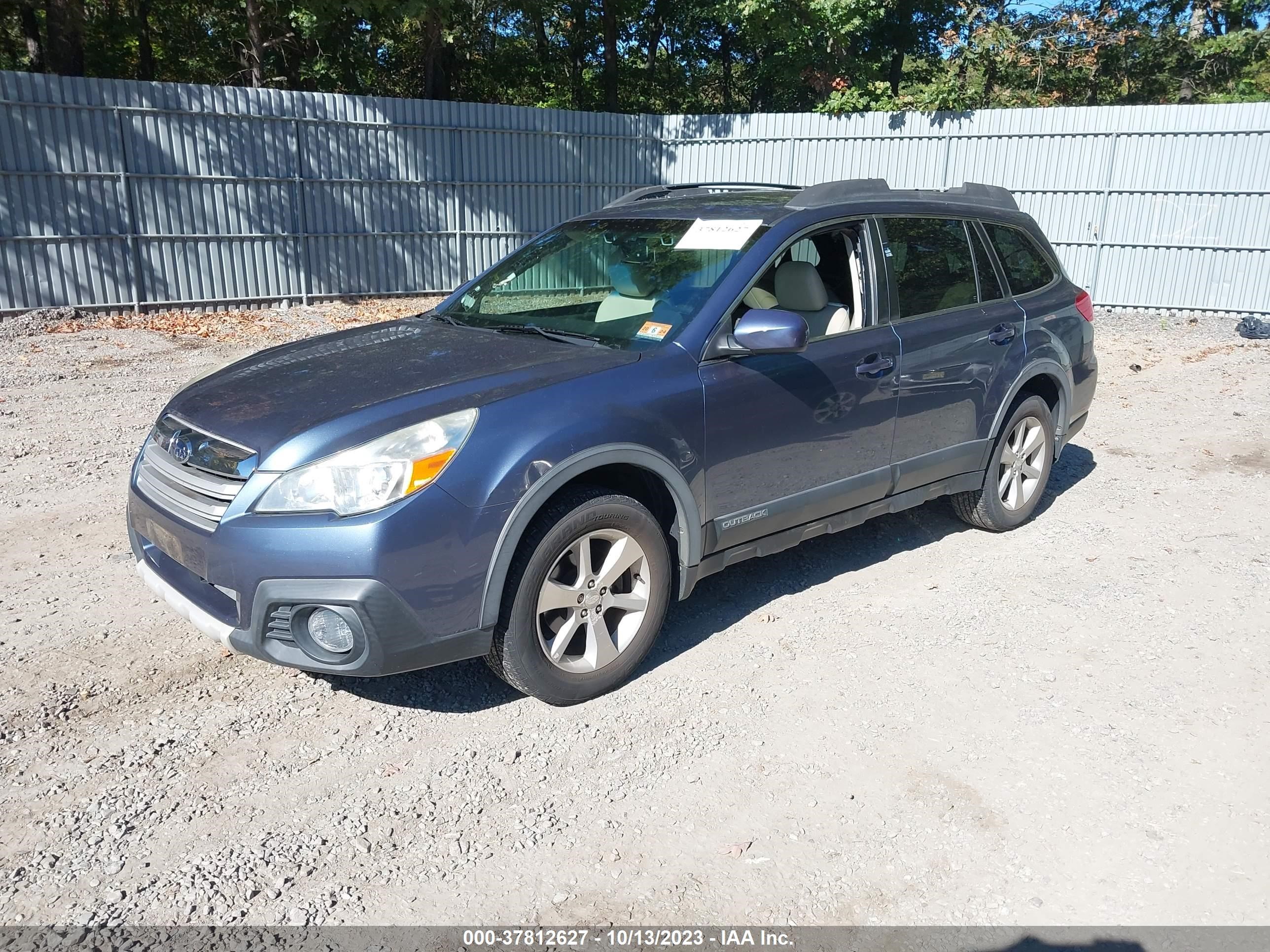 Photo 1 VIN: 4S4BRCPC3D3308800 - SUBARU OUTBACK 