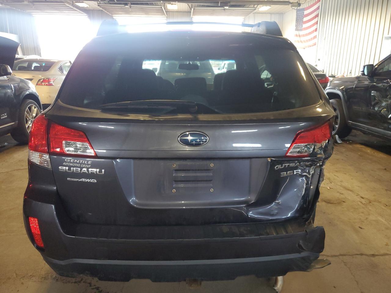 Photo 5 VIN: 4S4BRDAC4D2275178 - SUBARU OUTBACK 