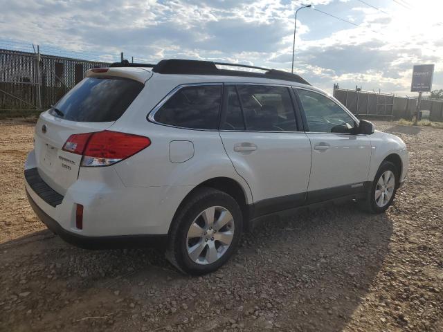 Photo 2 VIN: 4S4BRDCC0C2252511 - SUBARU OUTBACK 