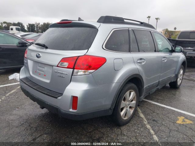 Photo 3 VIN: 4S4BRDJC1C2208455 - SUBARU OUTBACK 