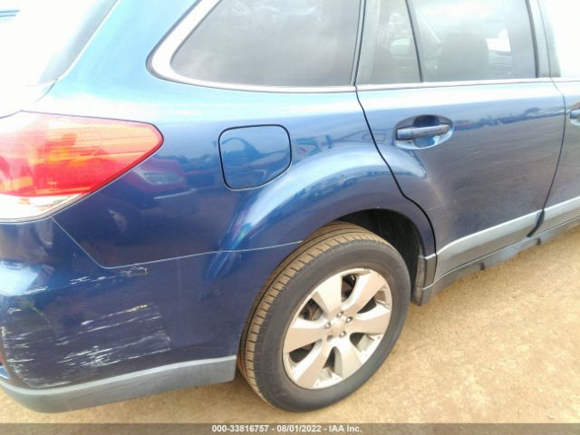 Photo 5 VIN: 4S4BRDJC4A2365460 - SUBARU OUTBACK 