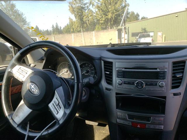 Photo 8 VIN: 4S4BRDJC6B2443688 - SUBARU OUTBACK 3. 