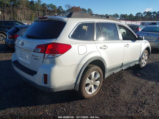 Photo 3 VIN: 4S4BRDJC8B2347889 - SUBARU OUTBACK 