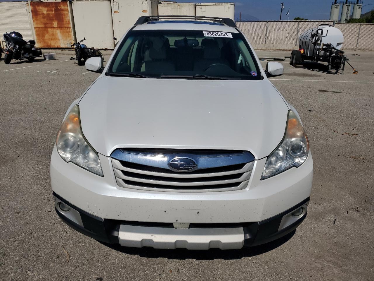 Photo 4 VIN: 4S4BRDKC1C2234732 - SUBARU OUTBACK 