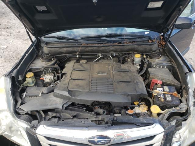 Photo 6 VIN: 4S4BRDKC2B2404546 - SUBARU OUTBACK 3. 