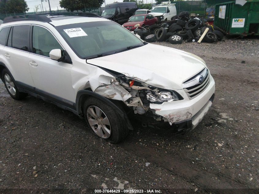 Photo 5 VIN: 4S4BRDKC4B2335729 - SUBARU OUTBACK 